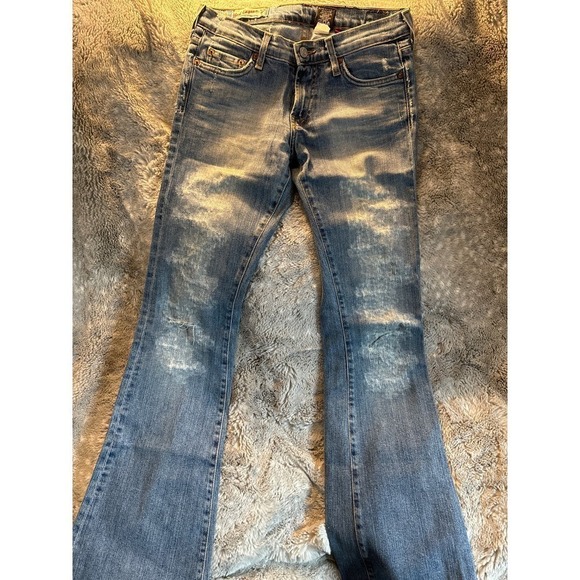 Red Engine Distressed Bootcut Jean - size 26 - Picture 4 of 8